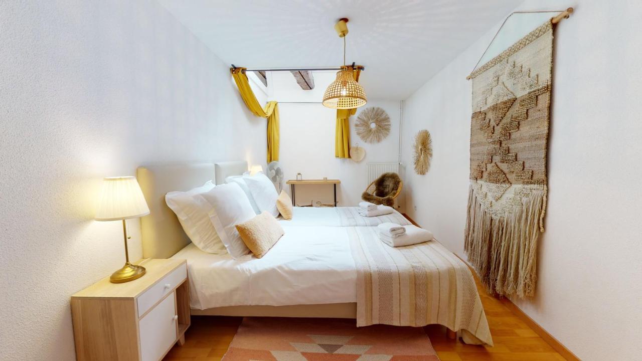 Duplex Des Dominicains - 1 Parking Gratuit - Hypercentre 6 Personnes Διαμέρισμα Κολμάρ Εξωτερικό φωτογραφία